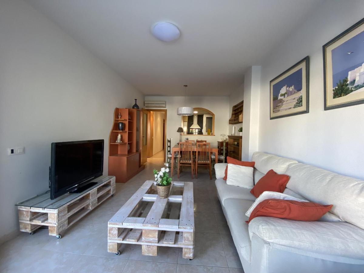 R123 Apartamento En La Planta Baja Con Piscina Cerca De La Playa Calafell Exterior photo
